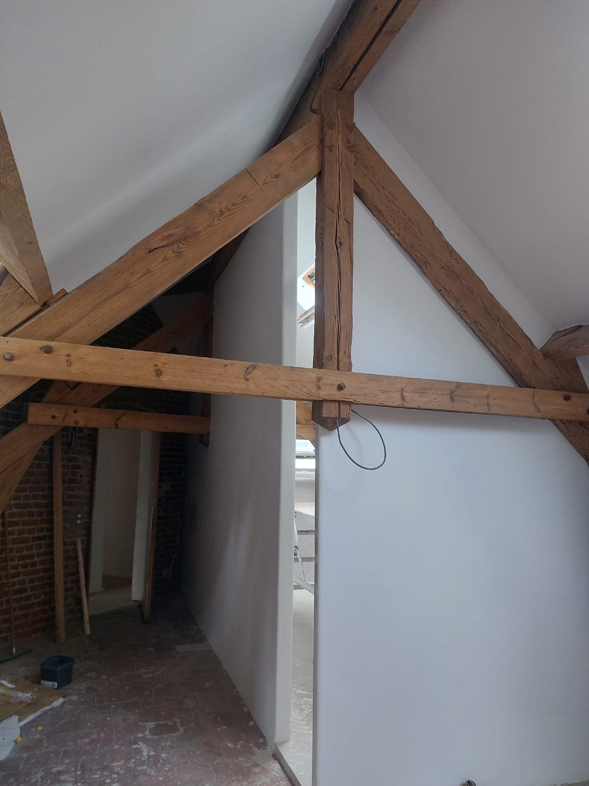 Мікроцемент: Повний гід по безшовним поверхням